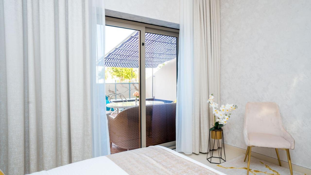 Exclusive Retreat Globalstay'S New 3Br Townhouse With Private Pool Dubai Esterno foto