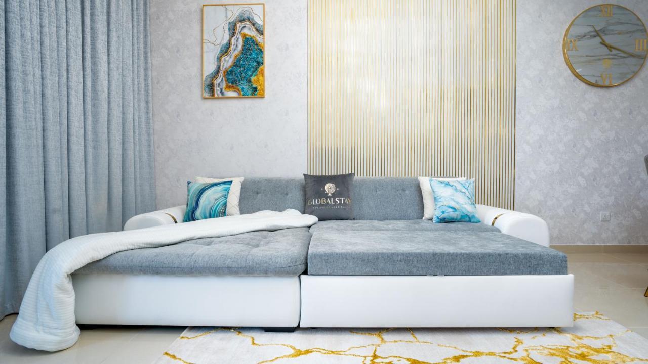 Exclusive Retreat Globalstay'S New 3Br Townhouse With Private Pool Dubai Esterno foto